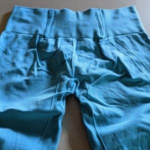 Lululemon crop leggings